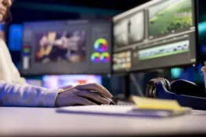 Як змонтувати відео на смартфоні та комп’ютері