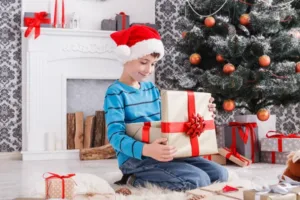 ТОП-10 подарунків для сина на Новий рік 2026