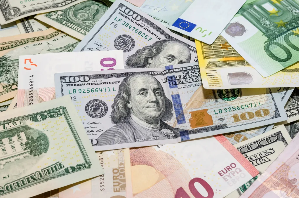 Де у Києві найкращі курси обміну валют?